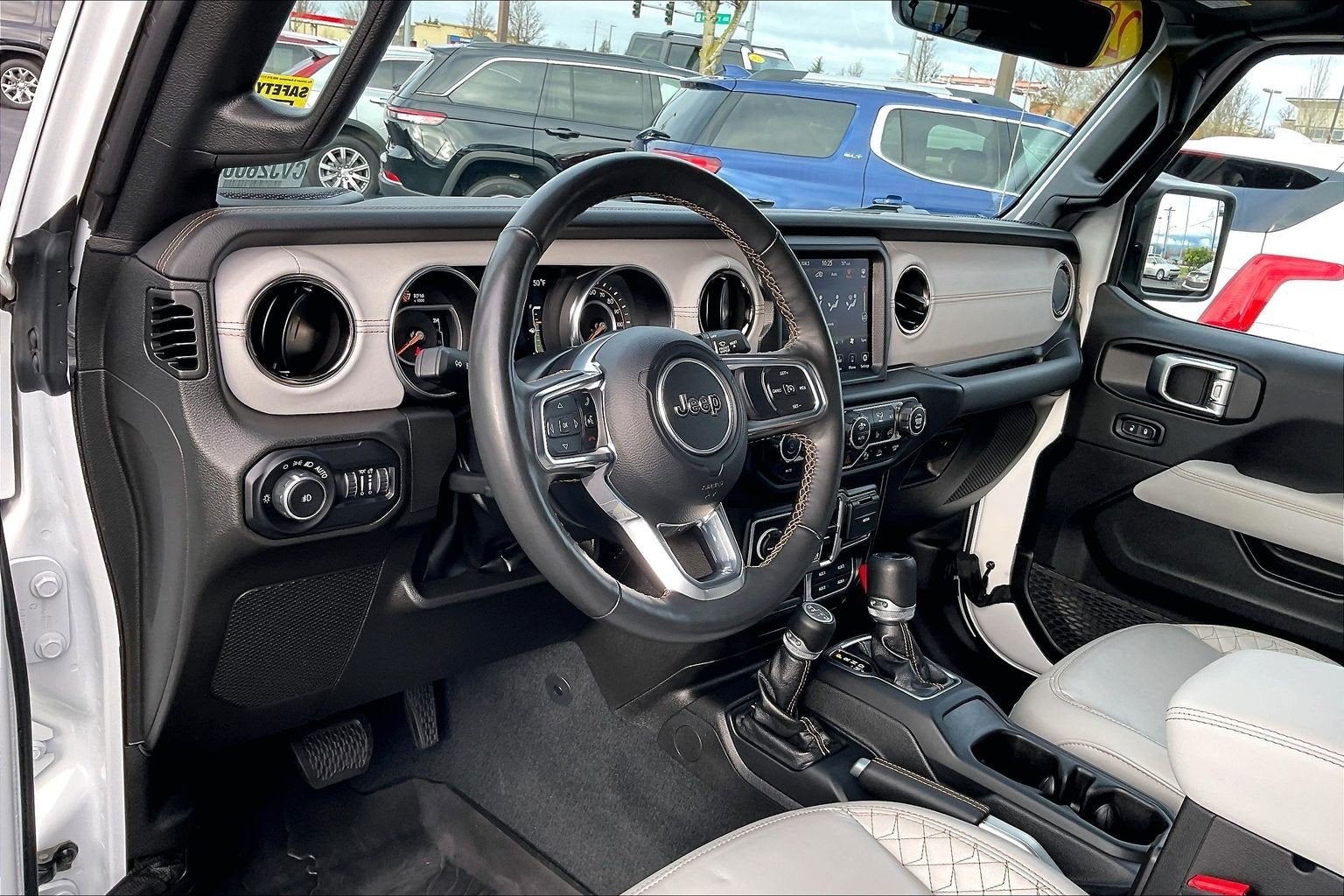 2022 Jeep Wrangler Unlimited Sahara High Altitude