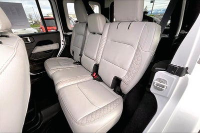 2022 Jeep Wrangler Unlimited Sahara High Altitude