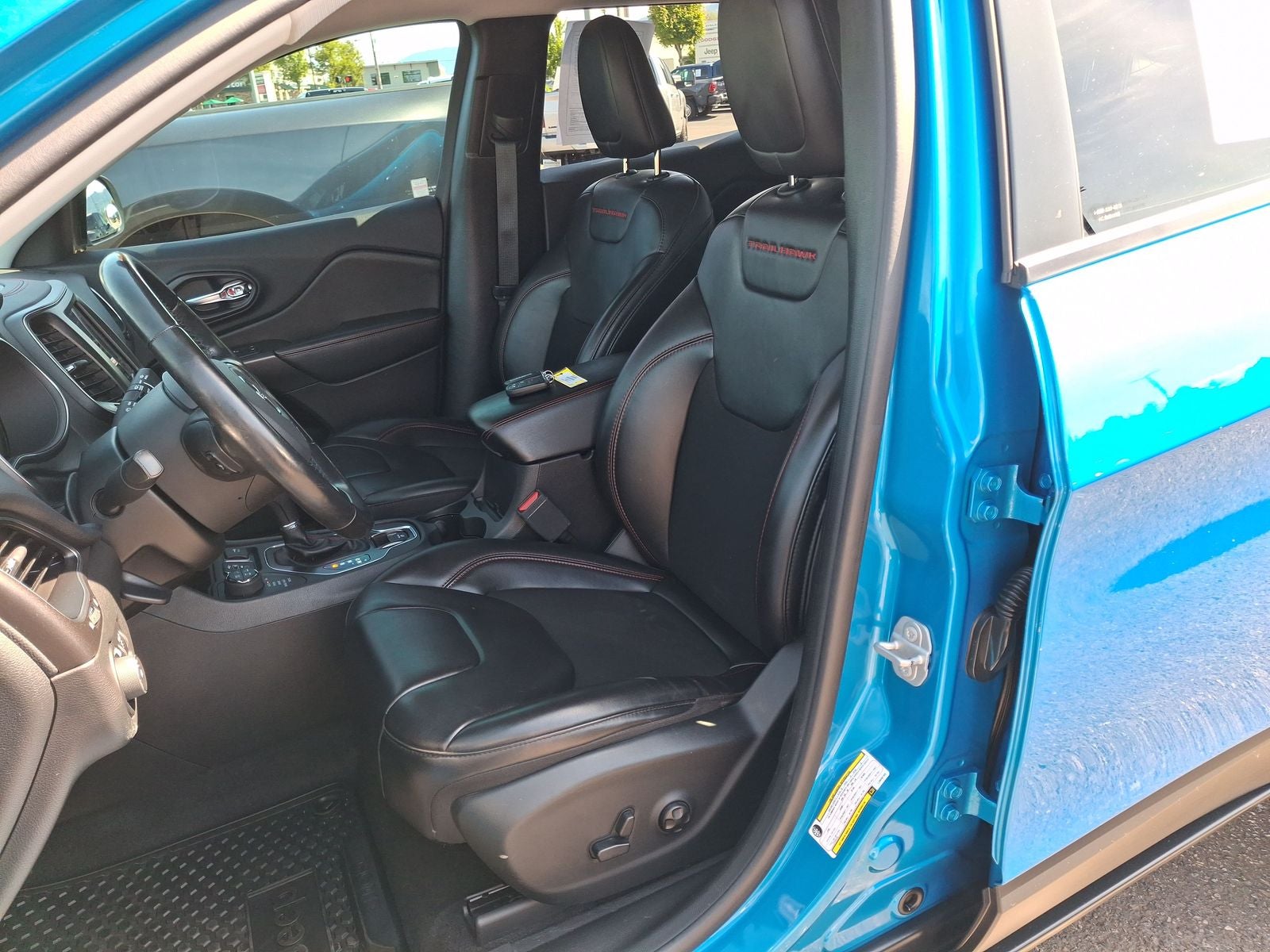 2020 Jeep Cherokee Trailhawk