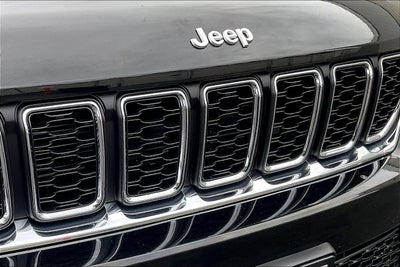 2025 Jeep Grand Cherokee Laredo X