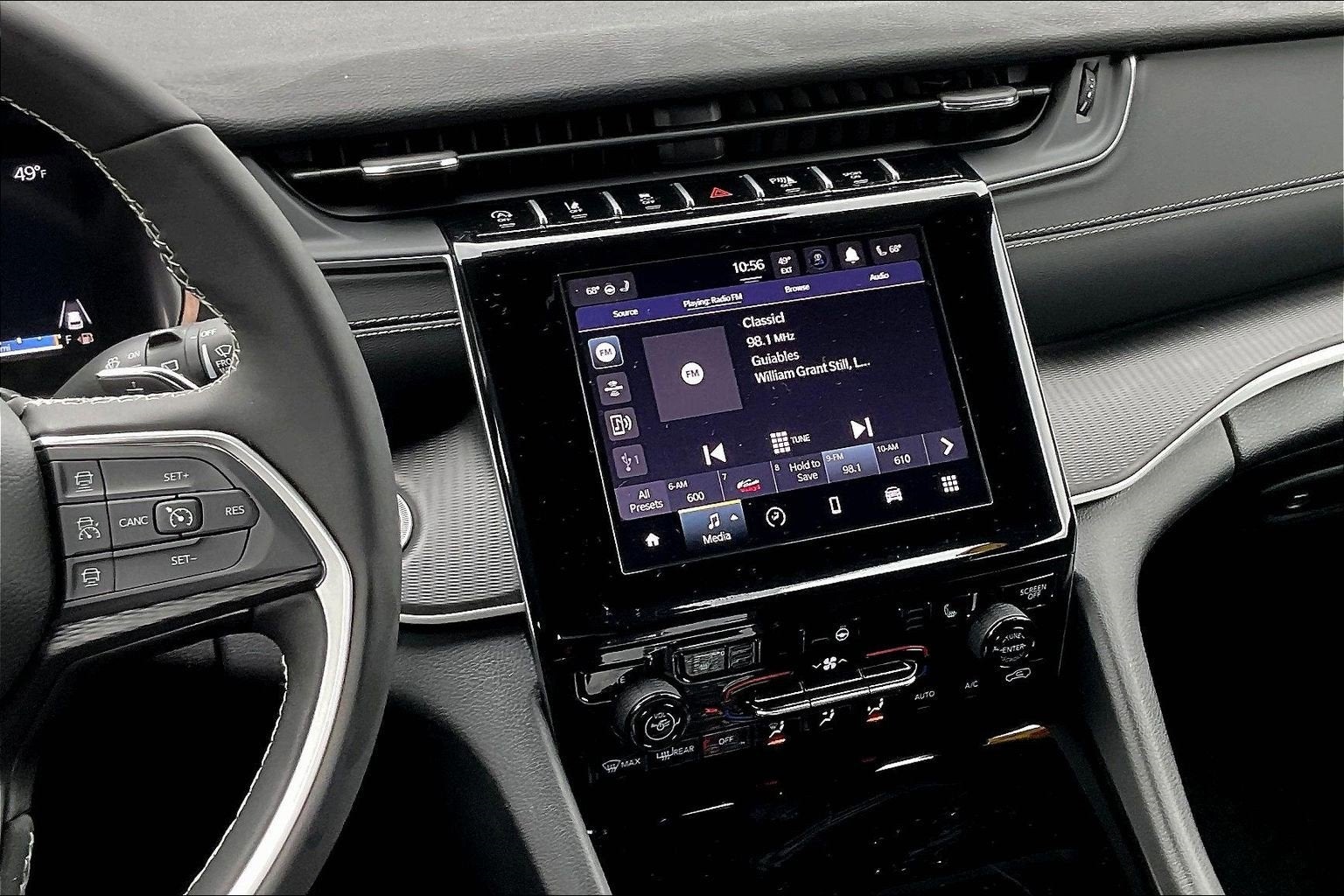 2025 Jeep Grand Cherokee Laredo X