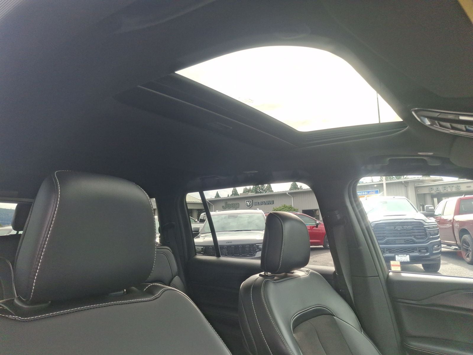 2025 Jeep Grand Cherokee L Altitude X