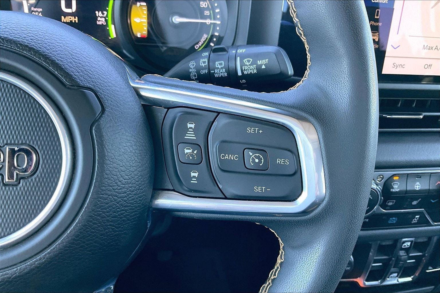 2024 Jeep Wrangler 4xe Sahara 4xe