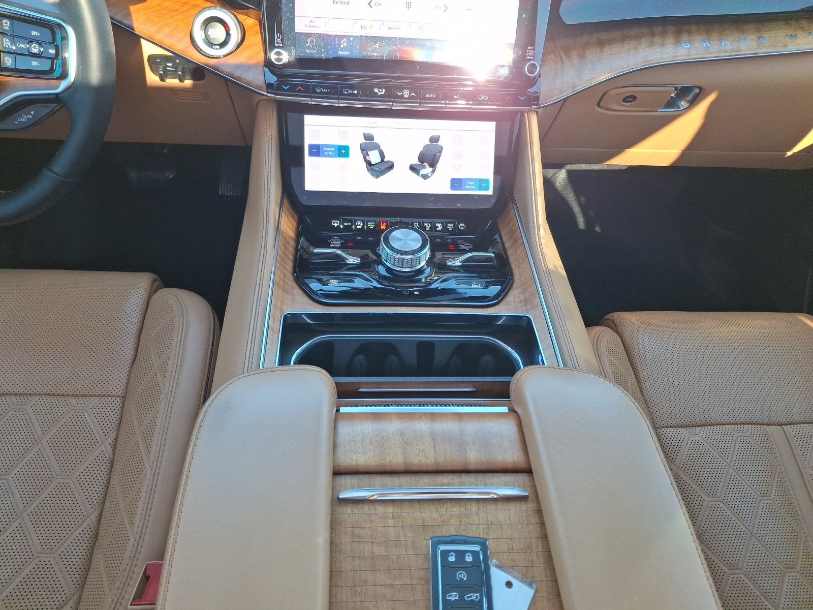 2023 Jeep Grand Wagoneer L Series III