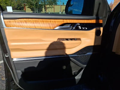 2023 Jeep Grand Wagoneer L Series III