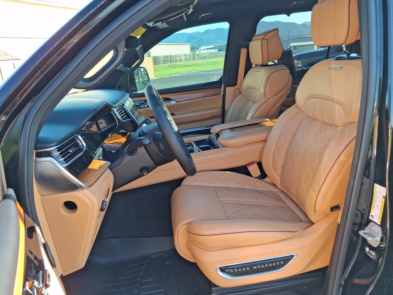 2023 Jeep Grand Wagoneer L Series III