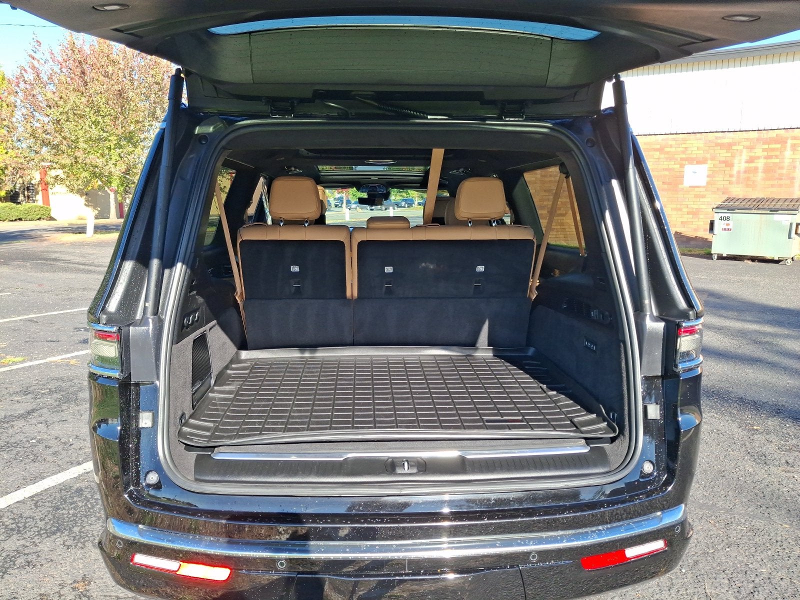 2023 Jeep Grand Wagoneer L Series III