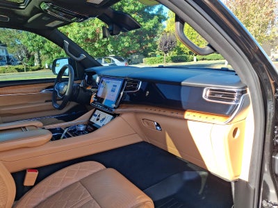 2023 Jeep Grand Wagoneer L Series III