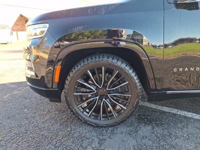 2023 Jeep Grand Wagoneer L Series III