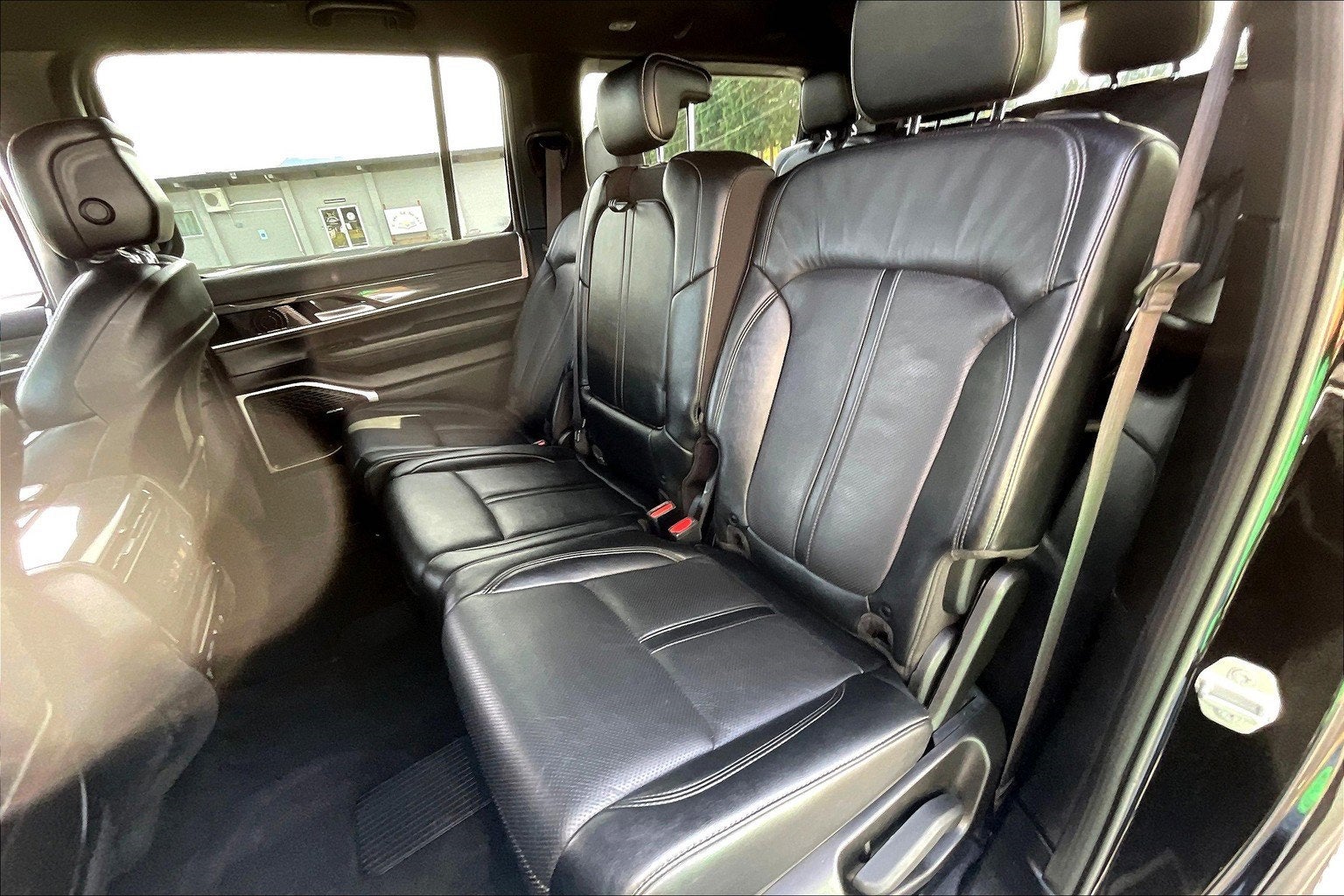 2022 Jeep Wagoneer Series II