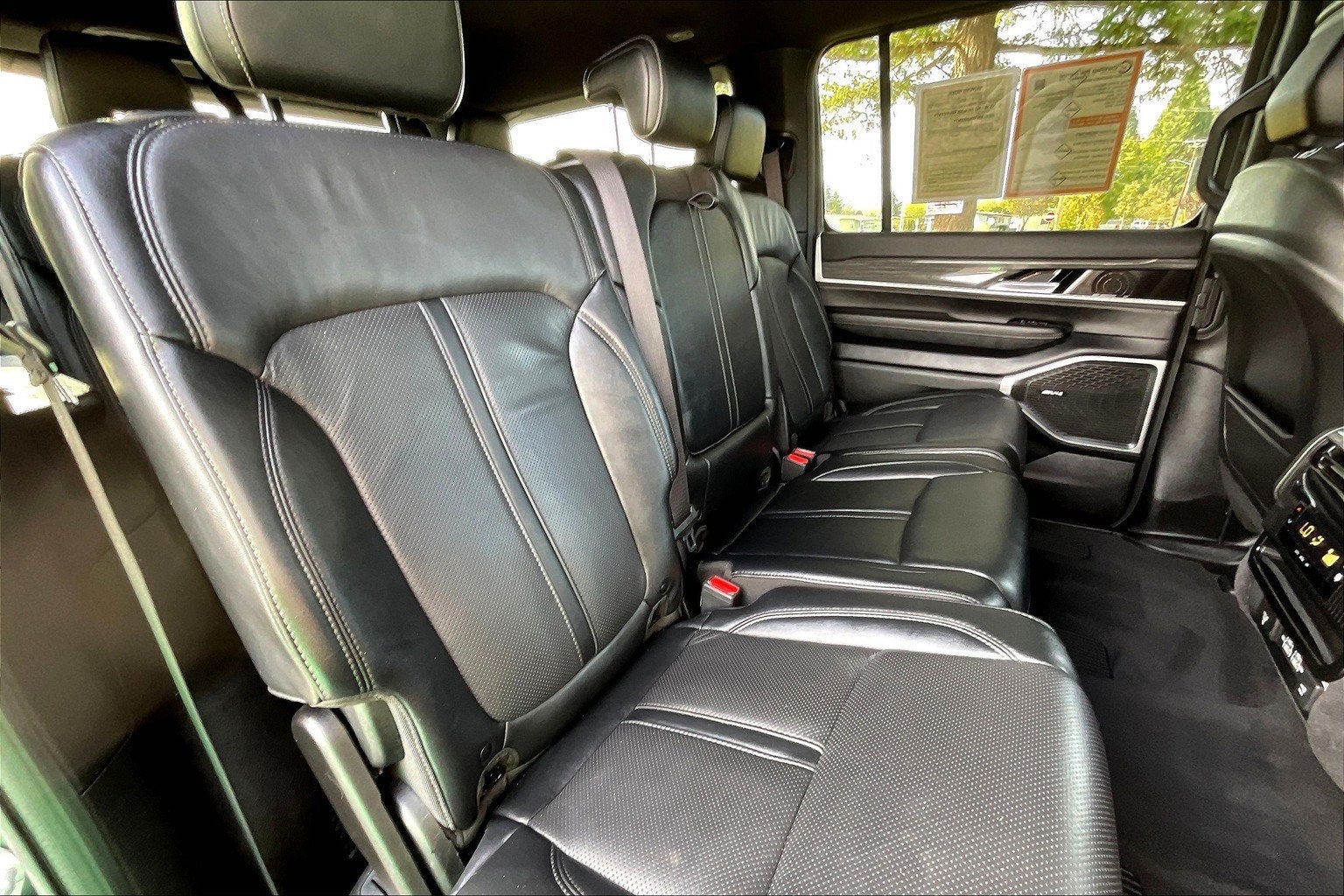 2022 Jeep Wagoneer Series II