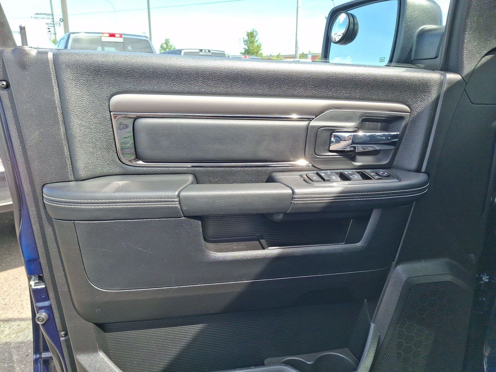 2015 RAM 1500 Sport