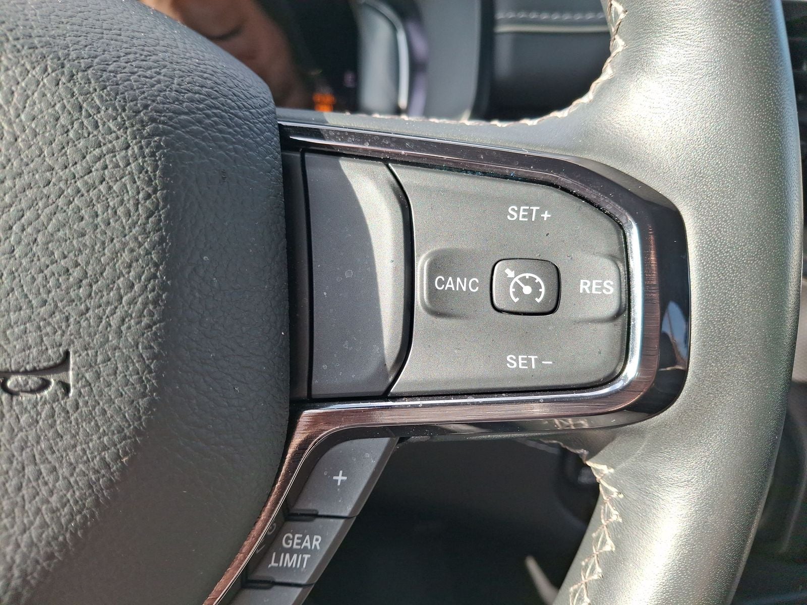 2024 RAM 1500 Limited