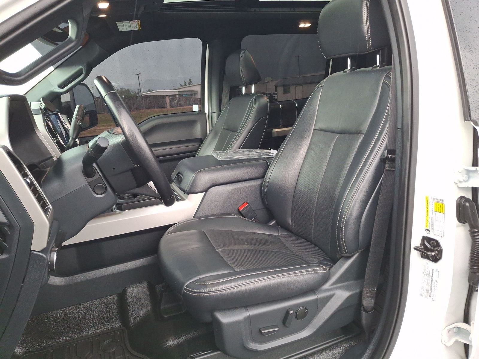 2022 Ford Super Duty F-350 SRW Lariat