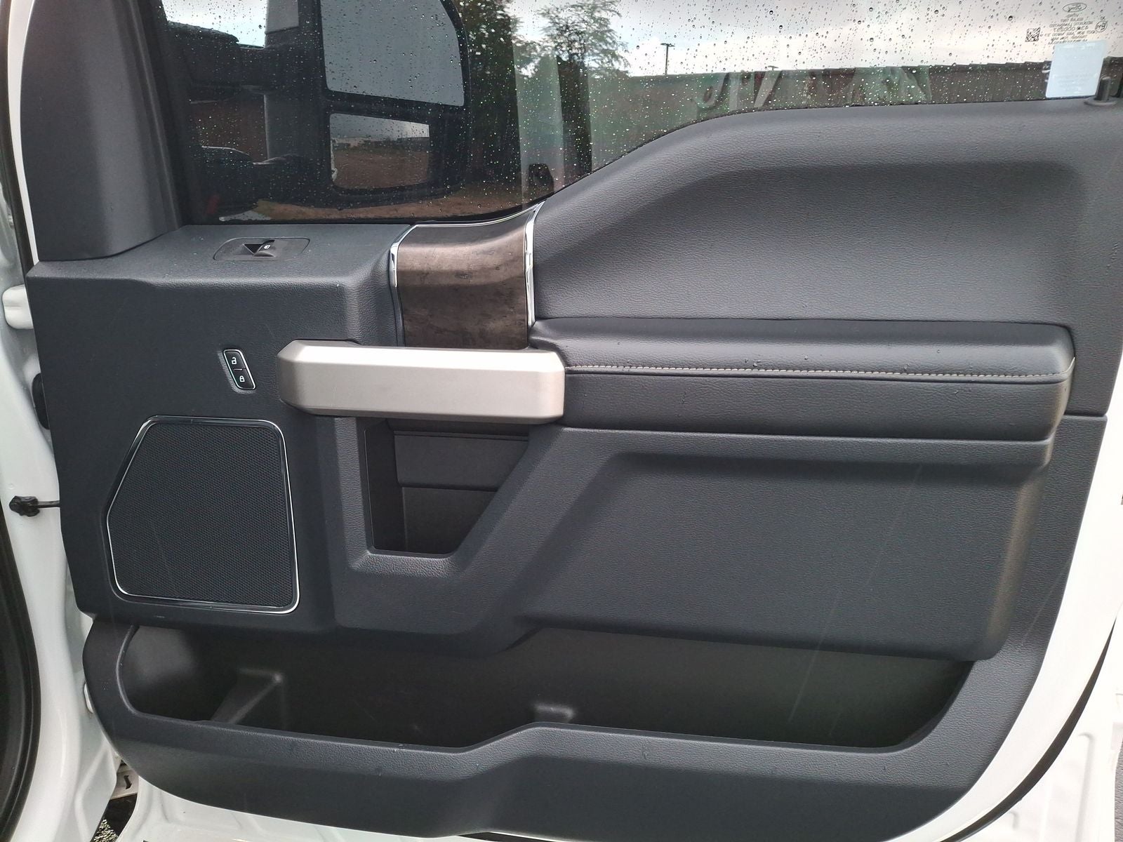 2022 Ford Super Duty F-350 SRW Lariat