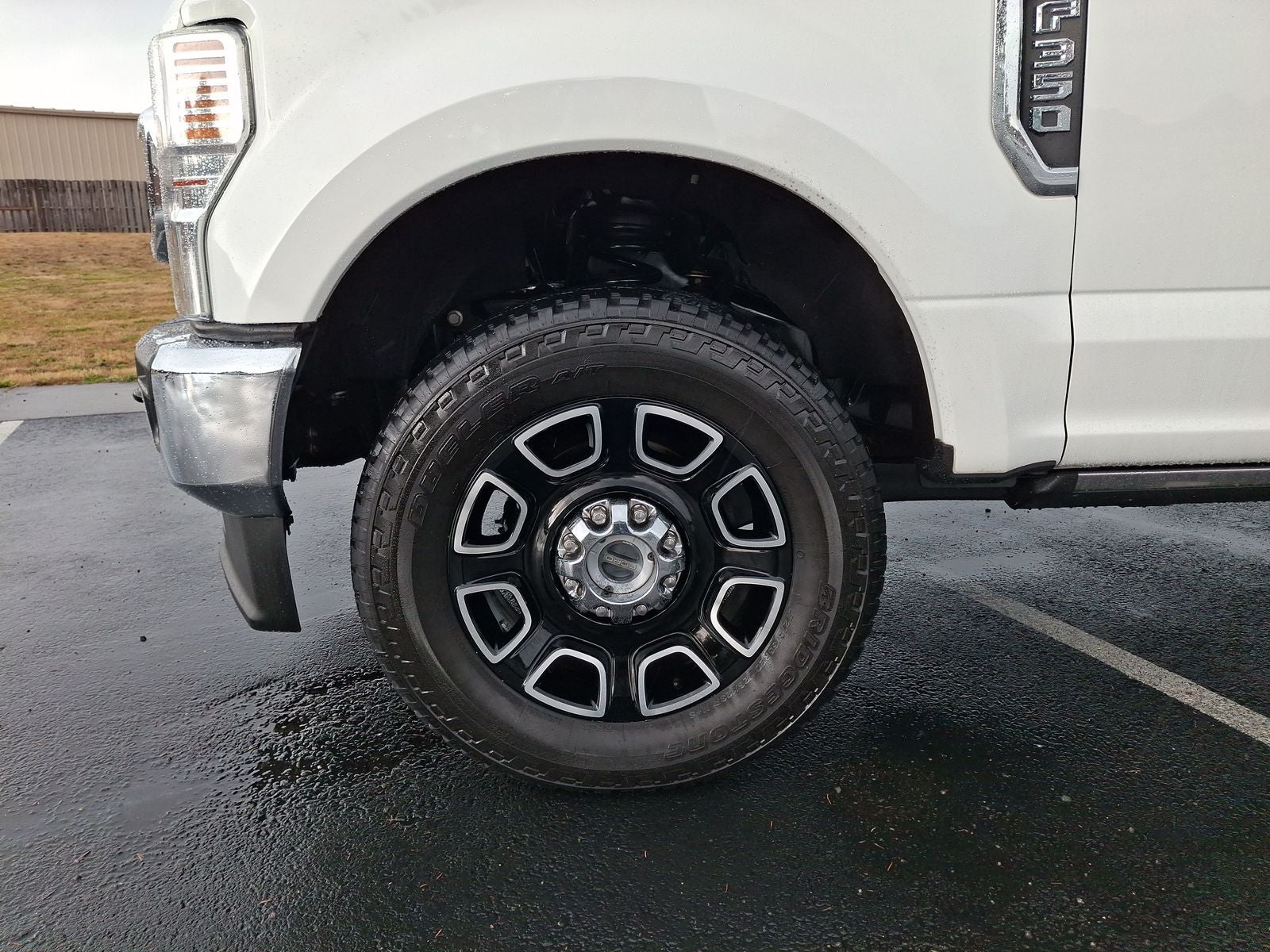 2022 Ford Super Duty F-350 SRW Lariat