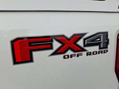 2022 Ford Super Duty F-350 SRW Lariat
