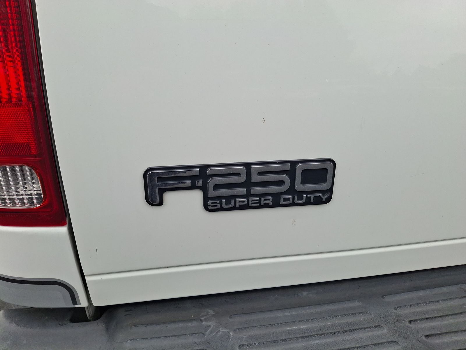 2004 Ford F-250 XL