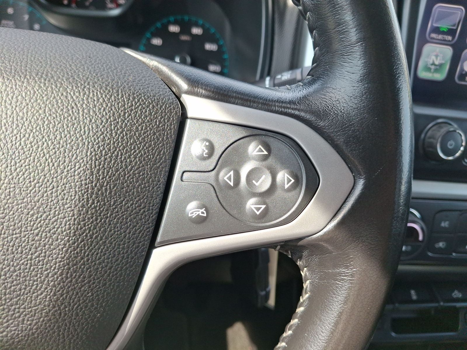 2017 Chevrolet Colorado LT