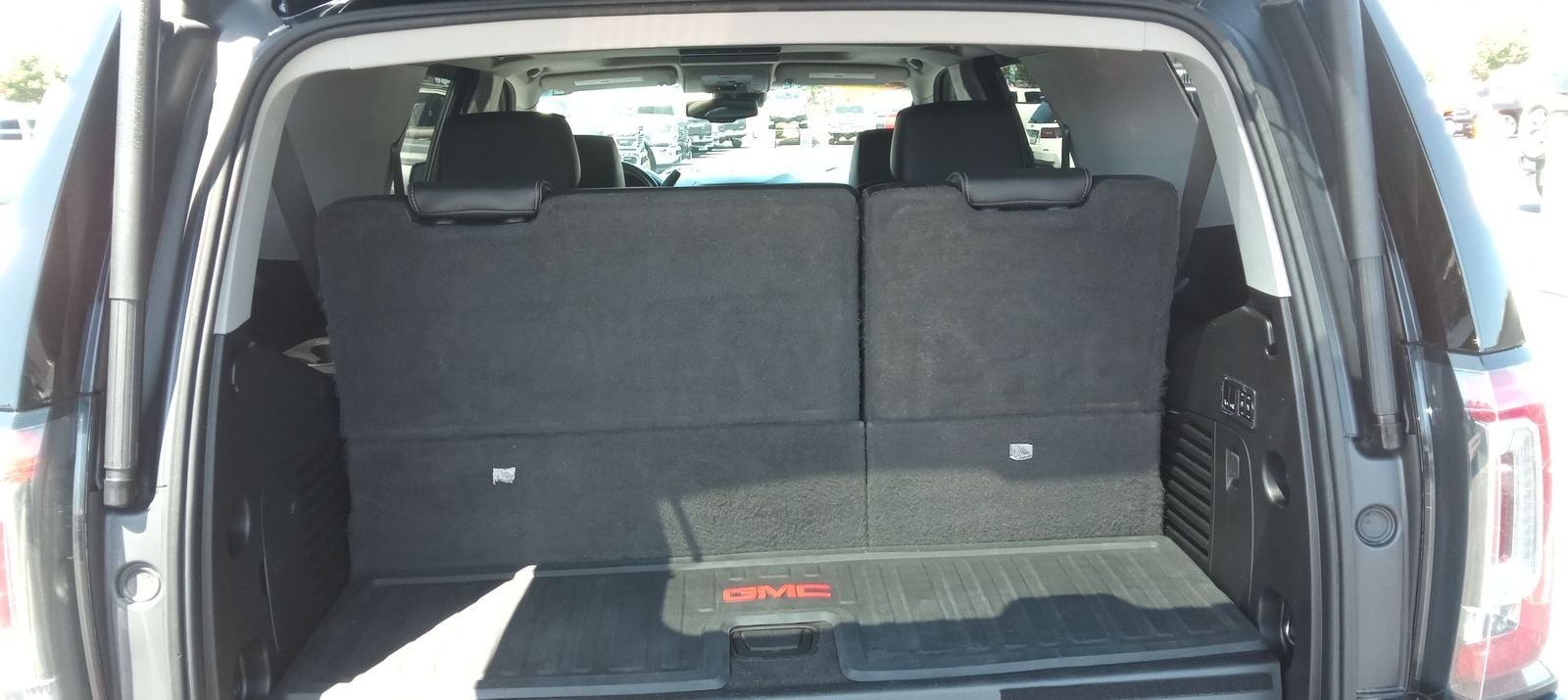 2020 GMC Yukon Denali