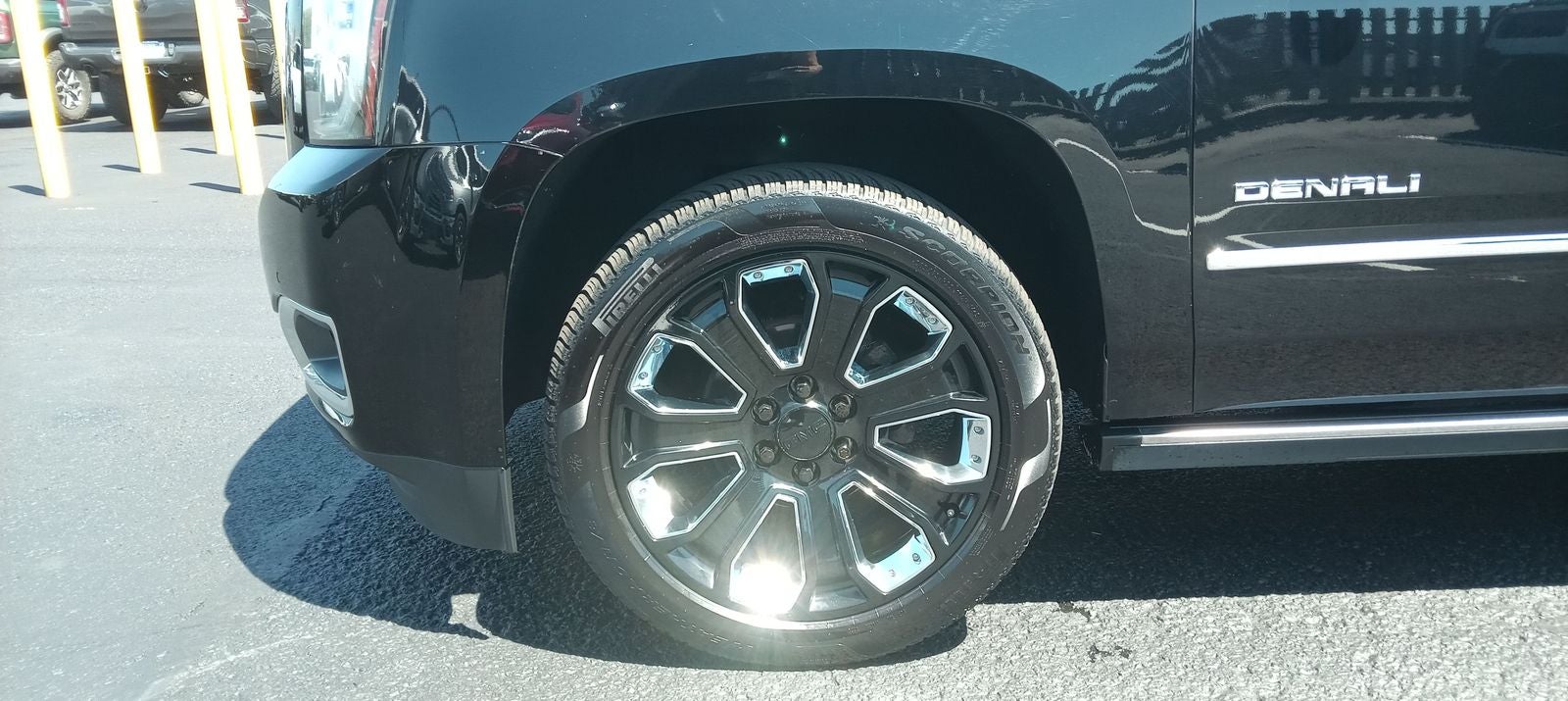 2020 GMC Yukon Denali