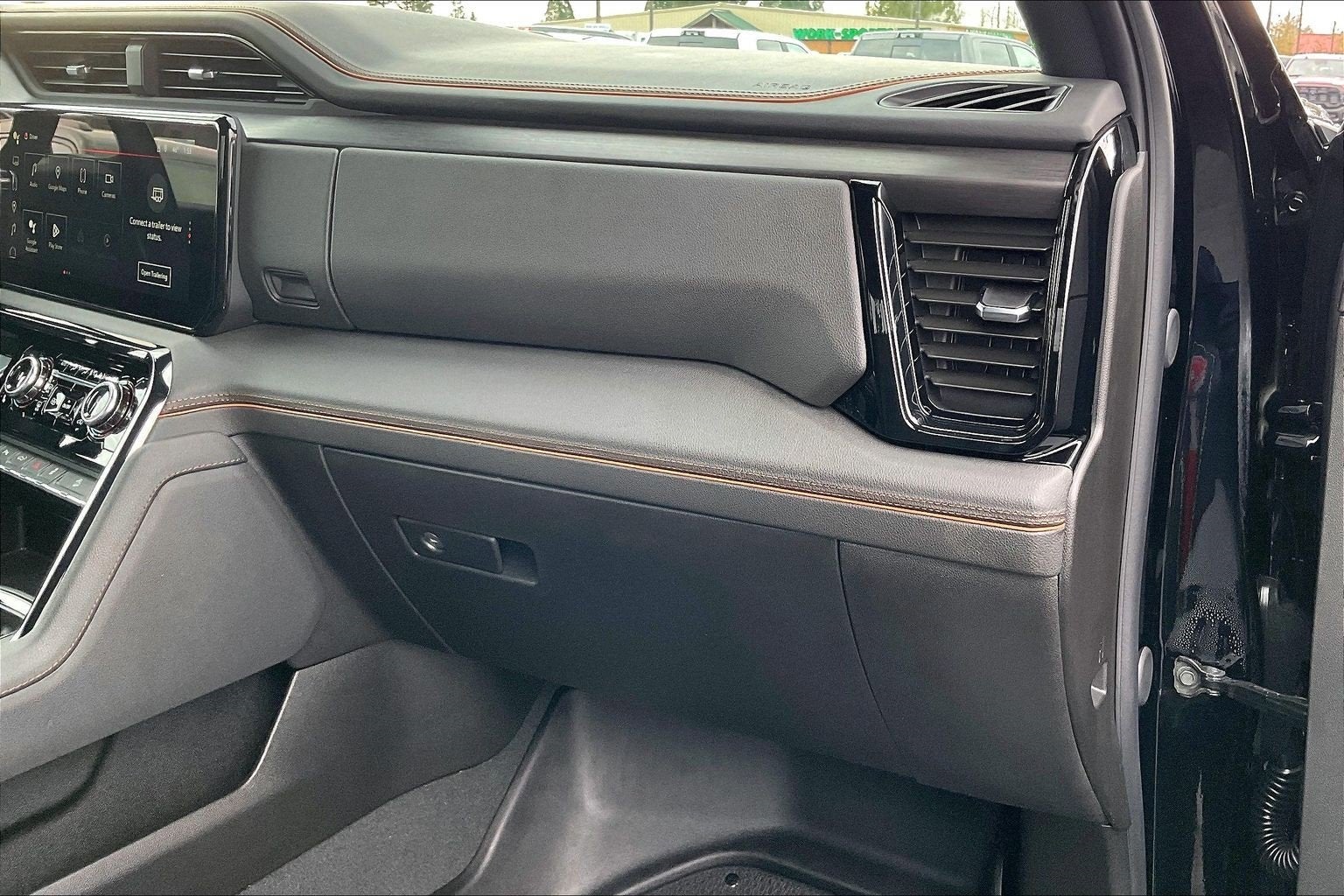 2025 GMC Sierra 3500HD AT4