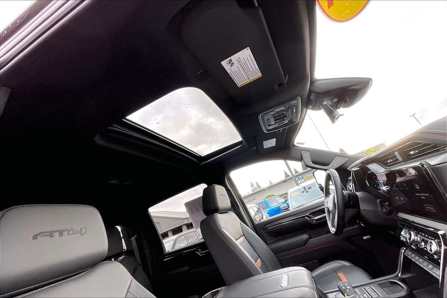 2025 GMC Sierra 3500HD AT4