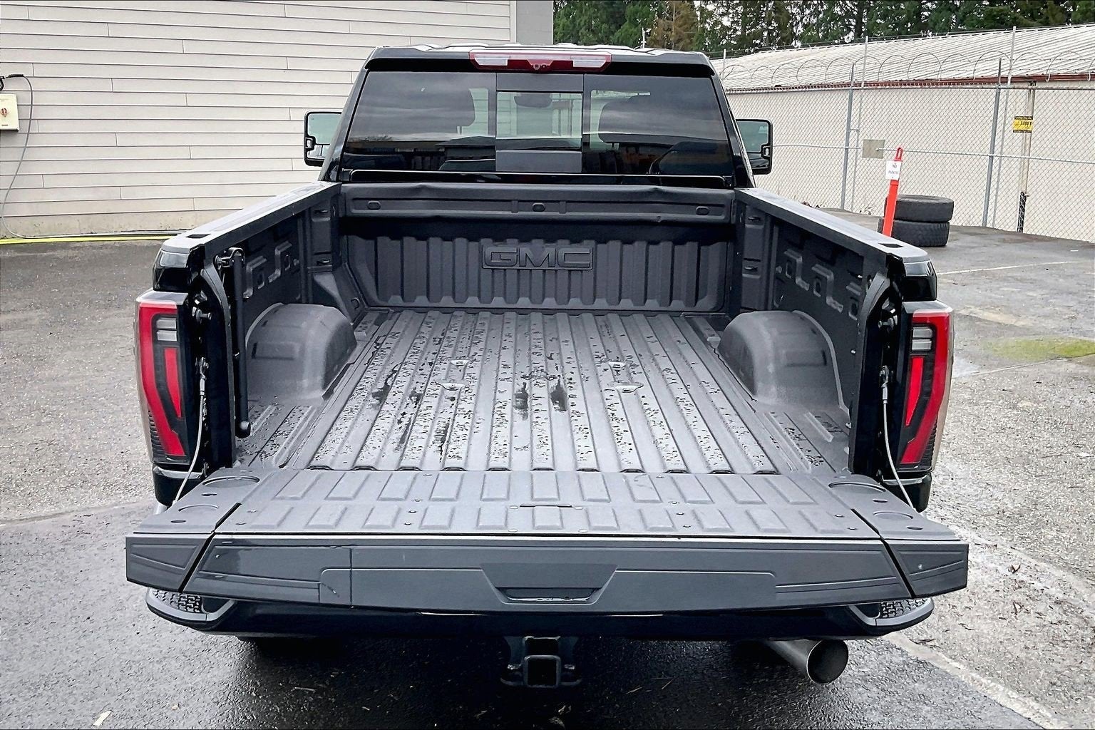 2025 GMC Sierra 3500HD AT4