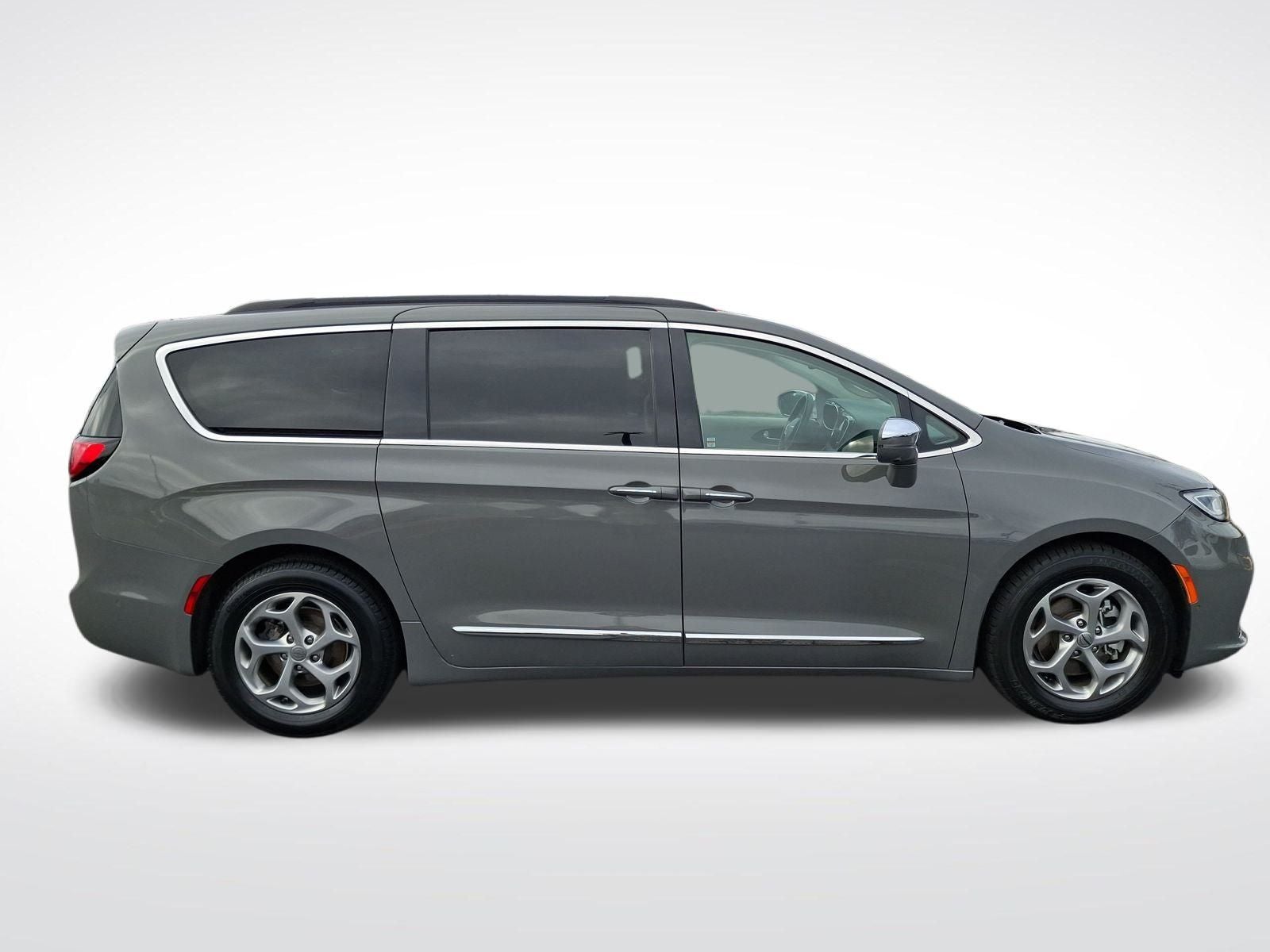 2022 Chrysler Pacifica Limited