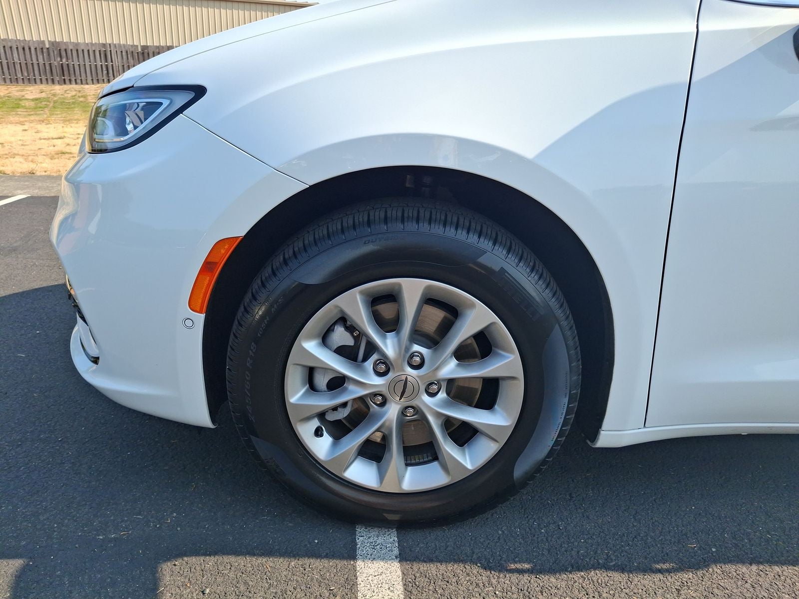 2025 Chrysler Pacifica Select