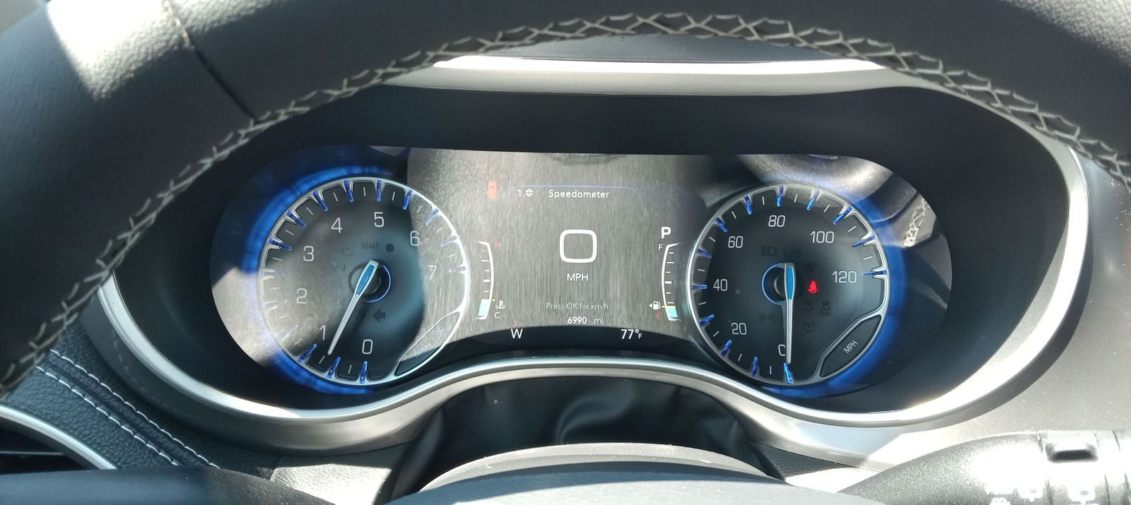 2026 Chrysler Pacifica Select