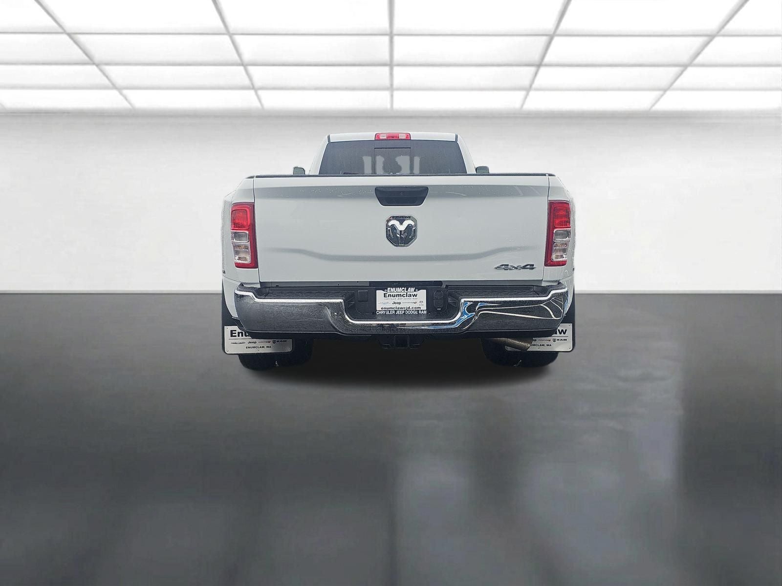 2022 RAM 3500 Tradesman Dually