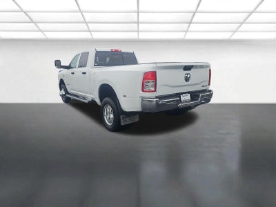 2022 RAM 3500 Tradesman Dually
