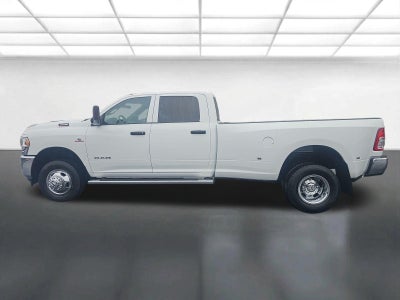 2022 RAM 3500 Tradesman Dually