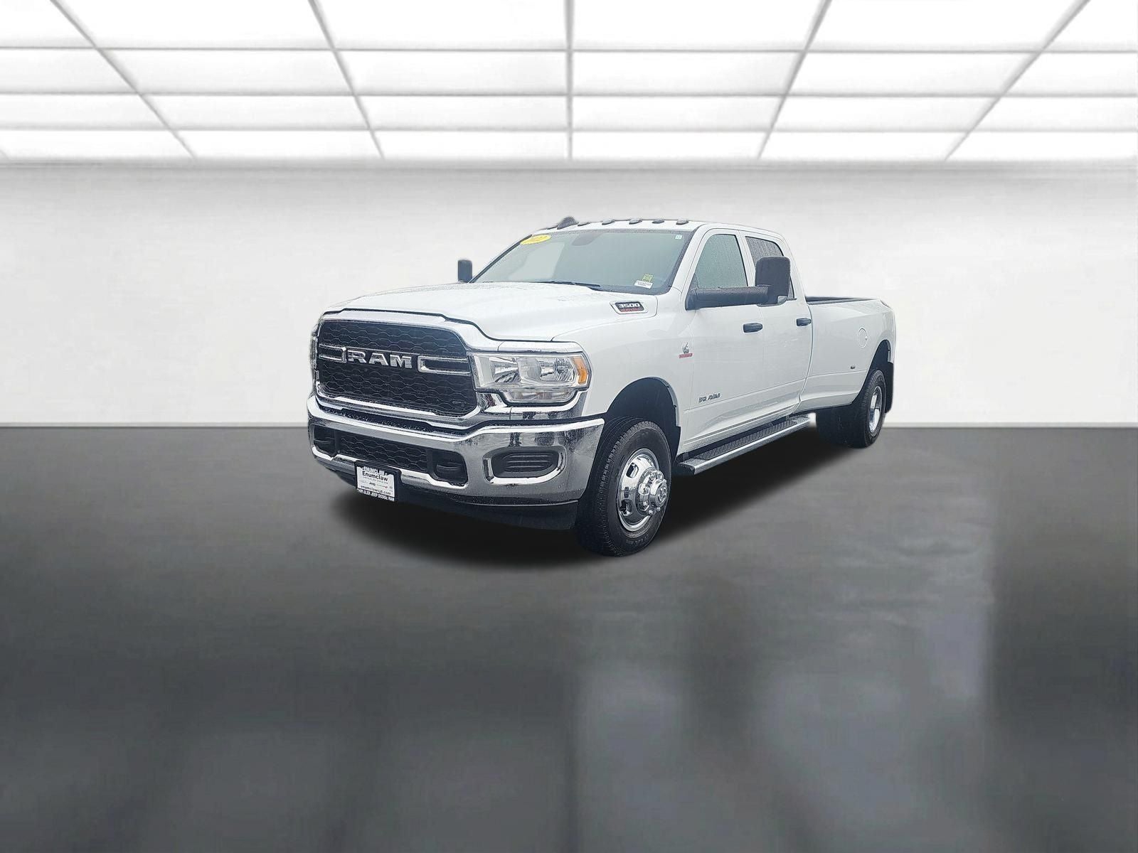 2022 RAM 3500 Tradesman Dually