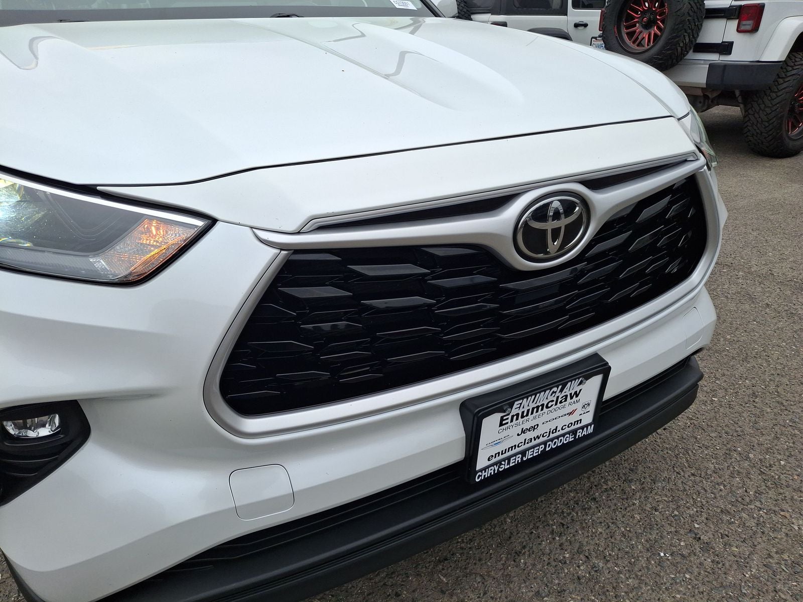 2022 Toyota Highlander LE