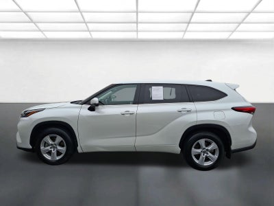 2022 Toyota Highlander LE