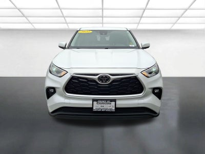 2022 Toyota Highlander LE