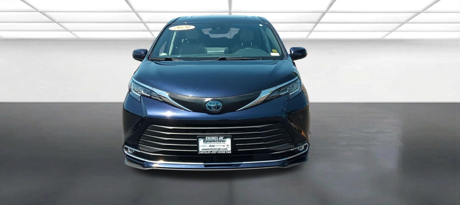 2021 Toyota Sienna XLE 7 Passenger