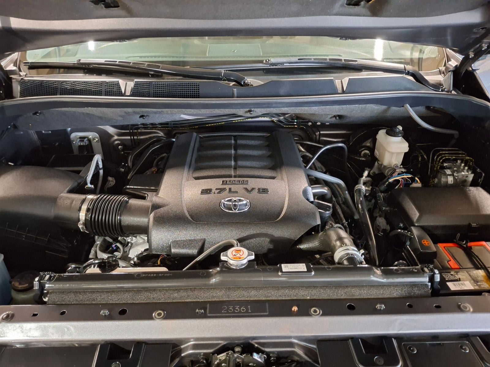 2019 Toyota Tundra Platinum 5.7L V8