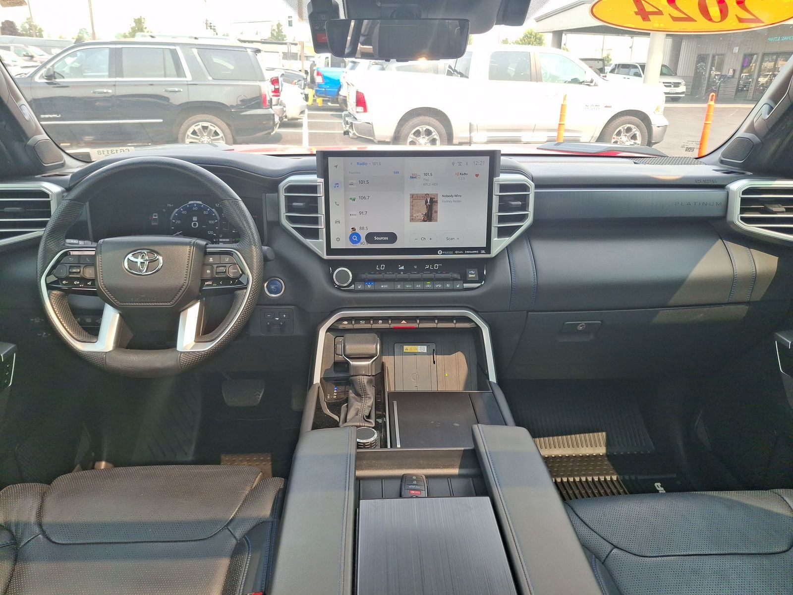 2024 Toyota Tundra Hybrid Platinum
