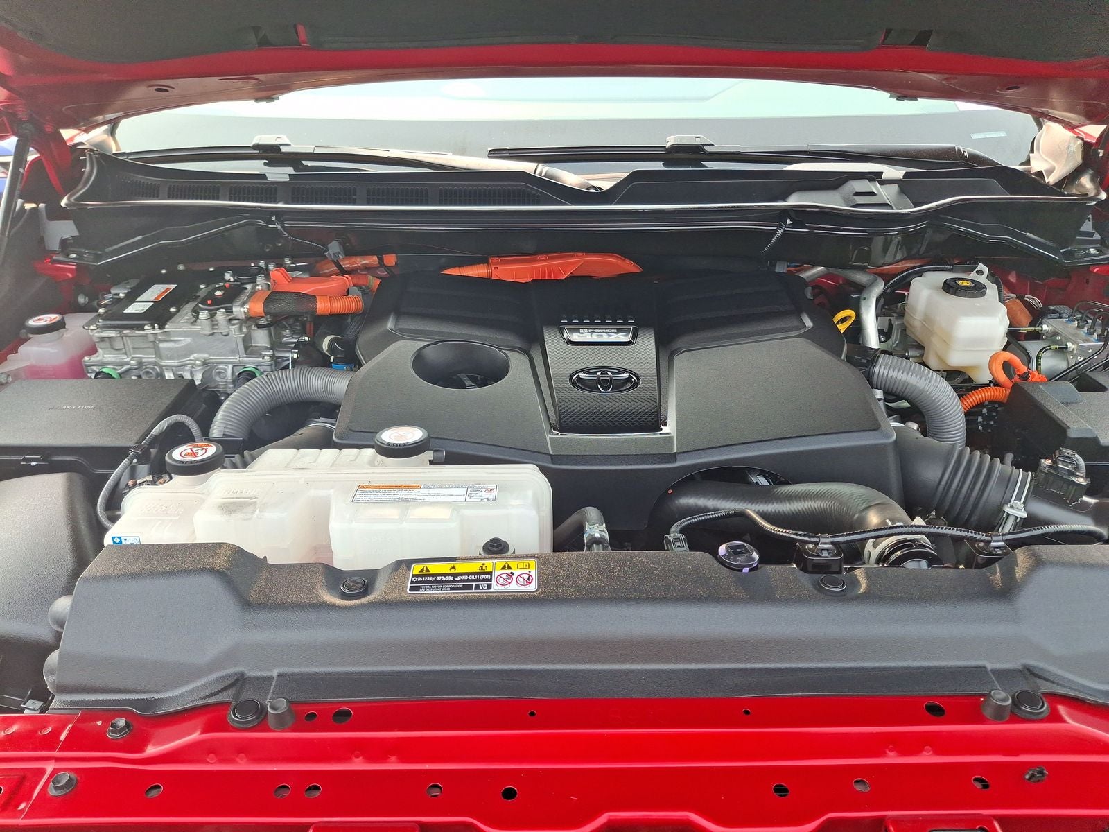 2024 Toyota Tundra Hybrid Platinum
