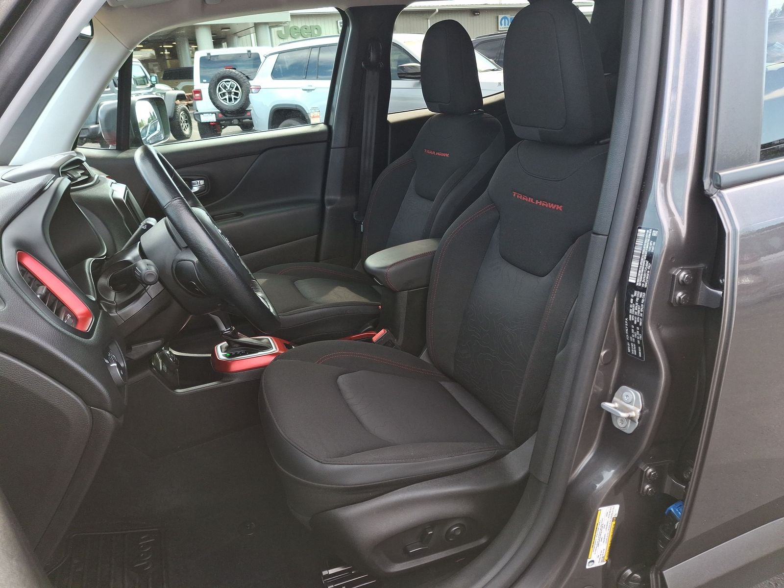 2020 Jeep Renegade Trailhawk