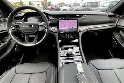 2025 Jeep Grand Cherokee Overland