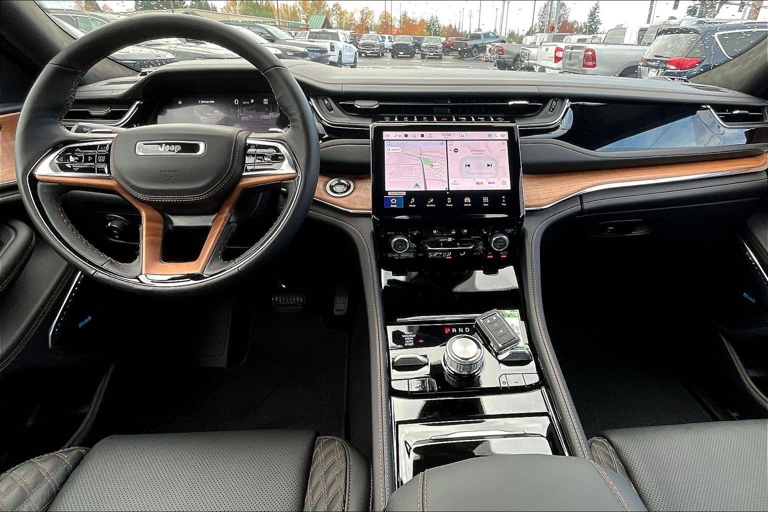 2025 Jeep Grand Cherokee Summit