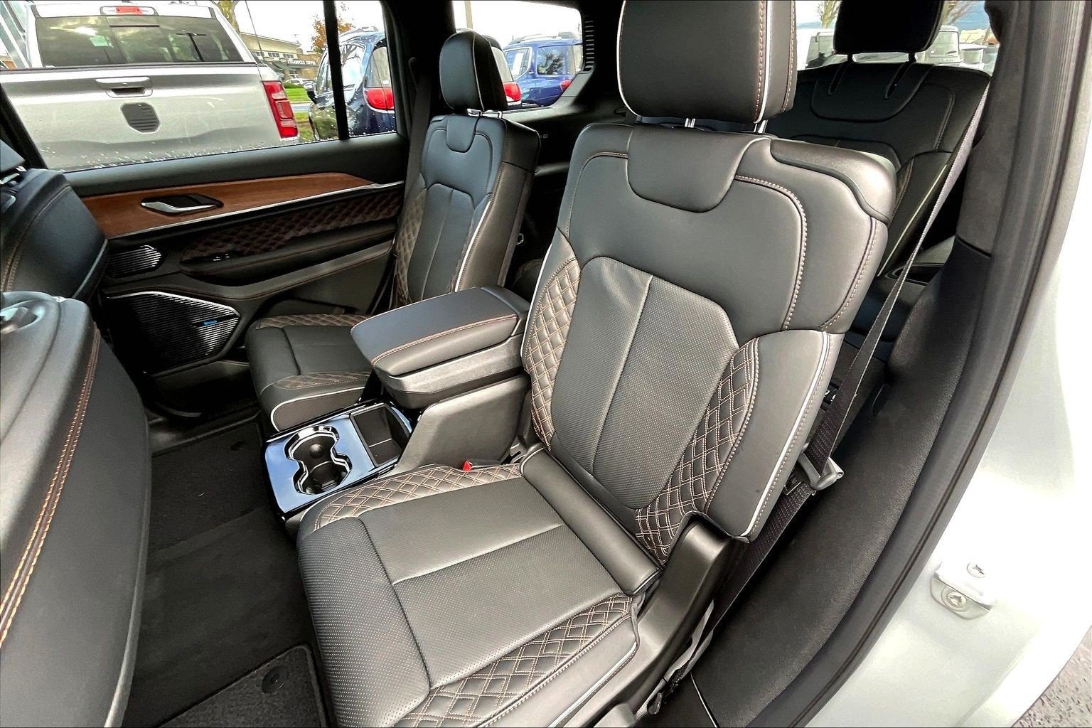 2025 Jeep Grand Cherokee L Summit