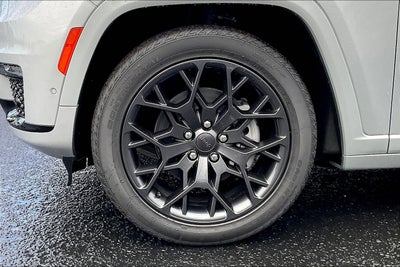 2025 Jeep Grand Cherokee L Summit