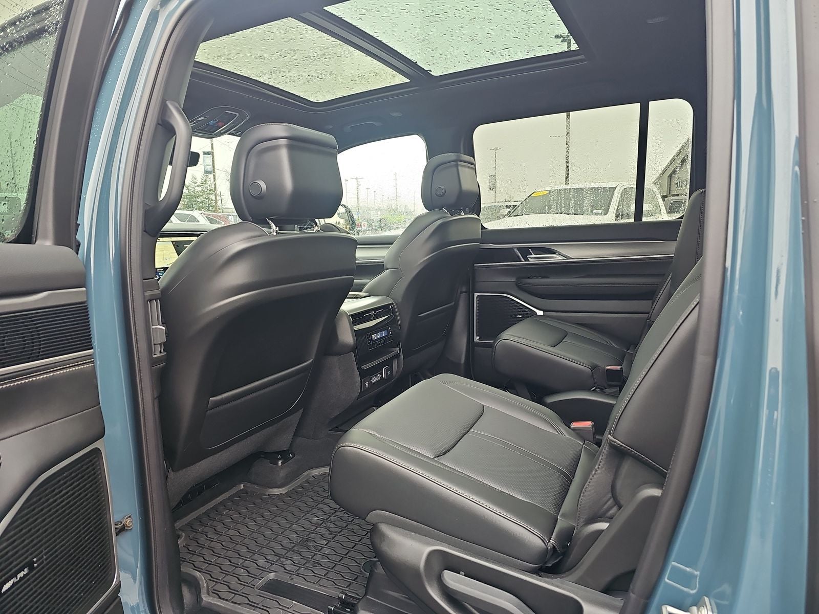 2026 Jeep Grand Wagoneer Upland