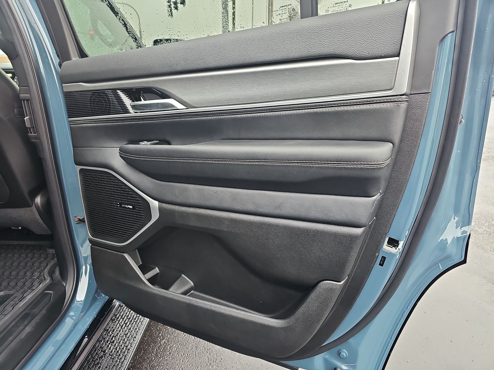 2026 Jeep Grand Wagoneer Upland