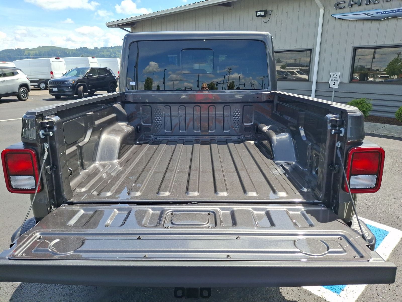 2026 Jeep Gladiator 85th Anniversary Edition